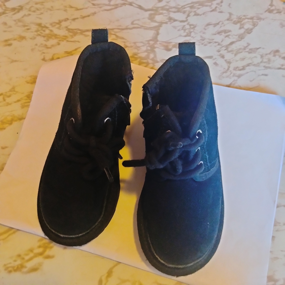 UGG Kids Black Sneakers